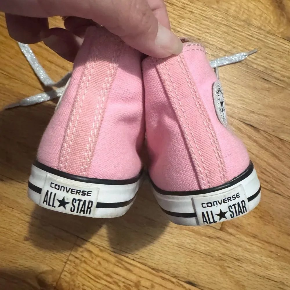 Converse Kids Sneakers in Pink and White for toddler